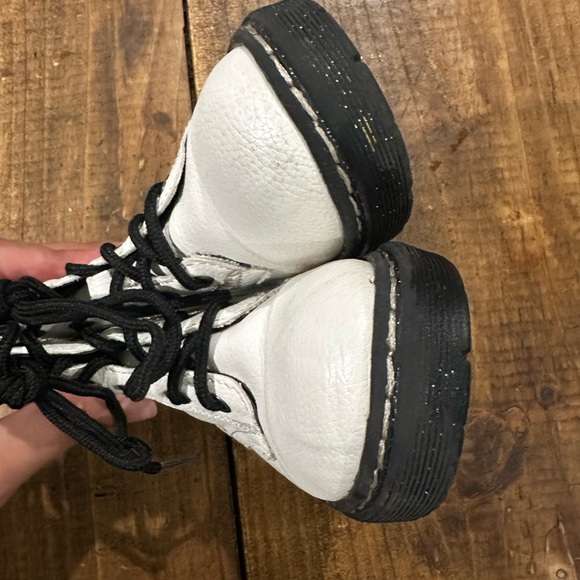 Sincerely Jules White and Black Combat Boots - Picture 4 of 9